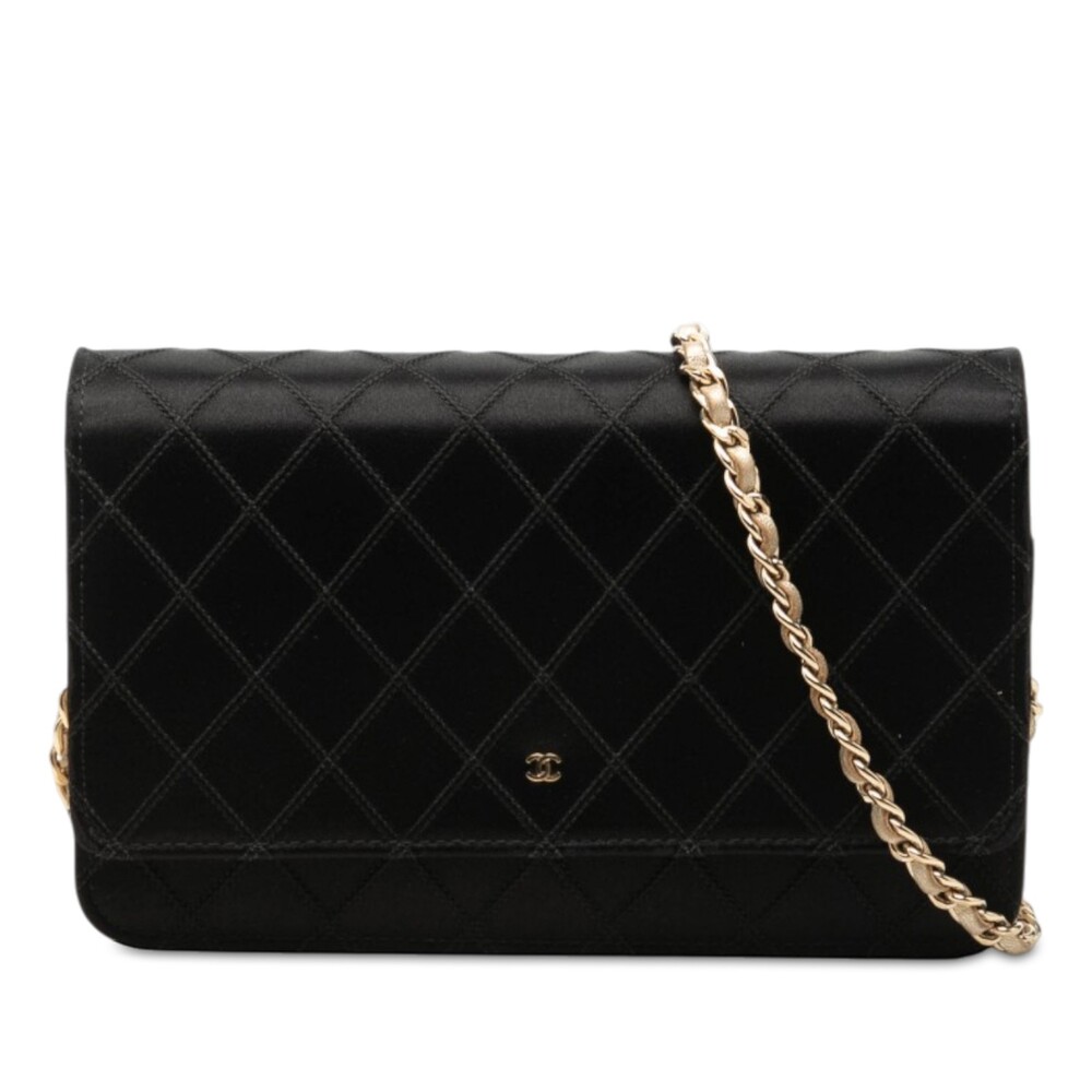 Chanel Bicolor Satin Diamond Stitch #326802C15B